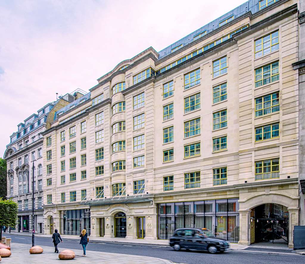 Middle Eight Hotel