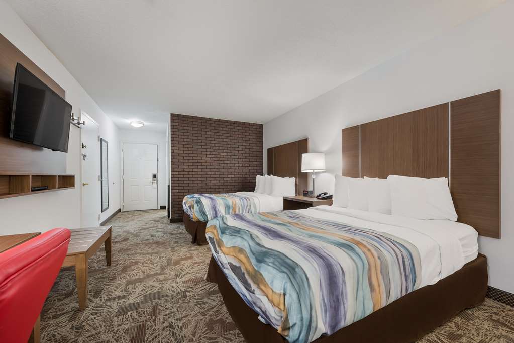 SureStay by Best Western Tuscaloosa Southeast-guestroom-Guest Room,On-Site.jpg