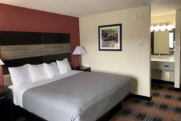  - Baymont Inn & Suites Waupun
