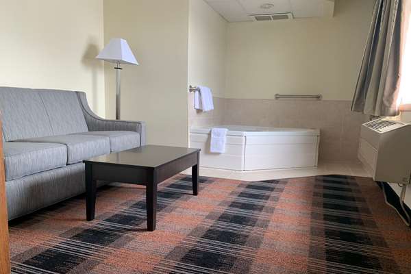  - Baymont Inn & Suites Waupun