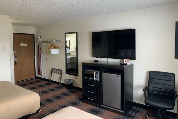  - Baymont Inn & Suites Waupun