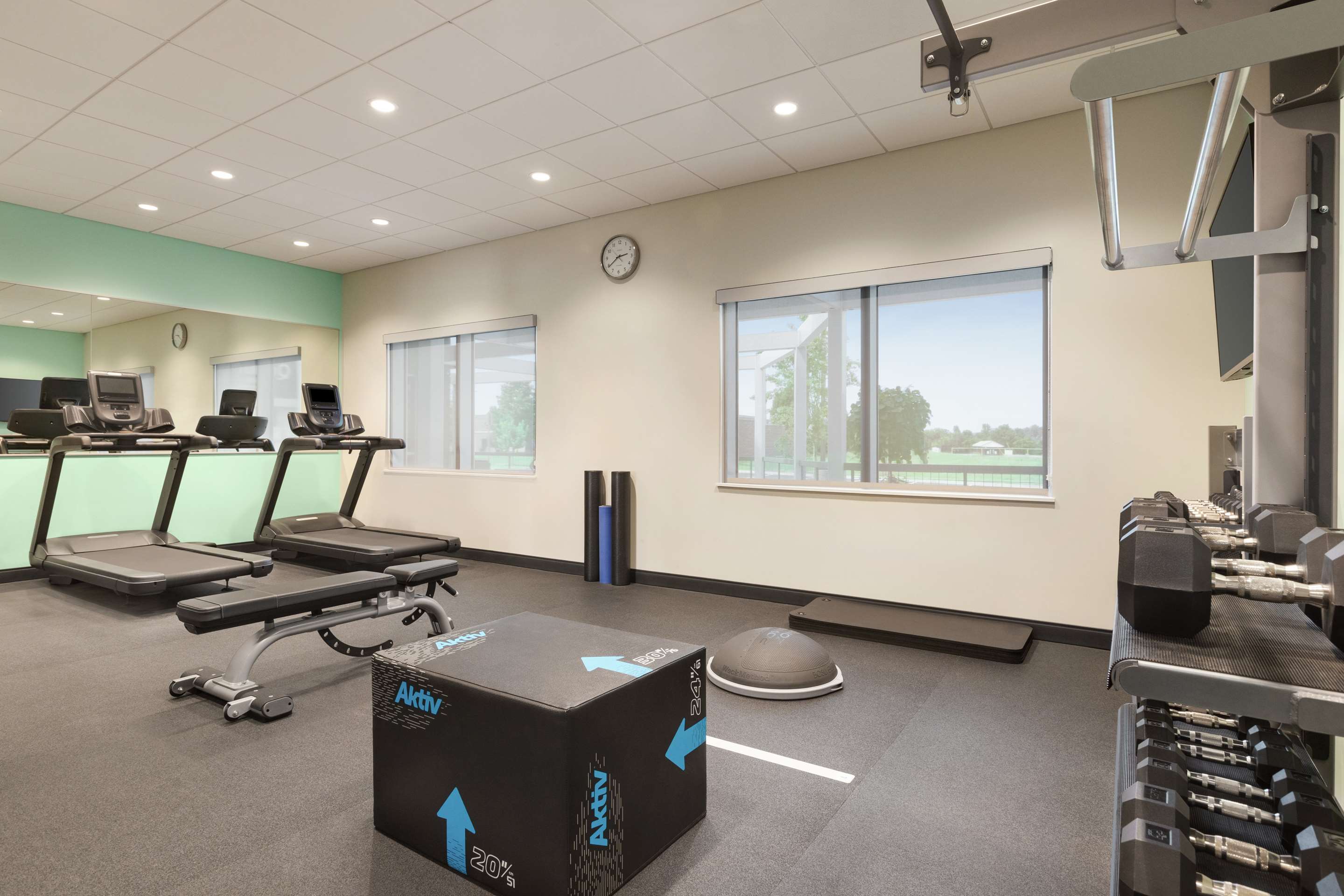 Health club fitness center gym | TRU by Hilton Ringgold
