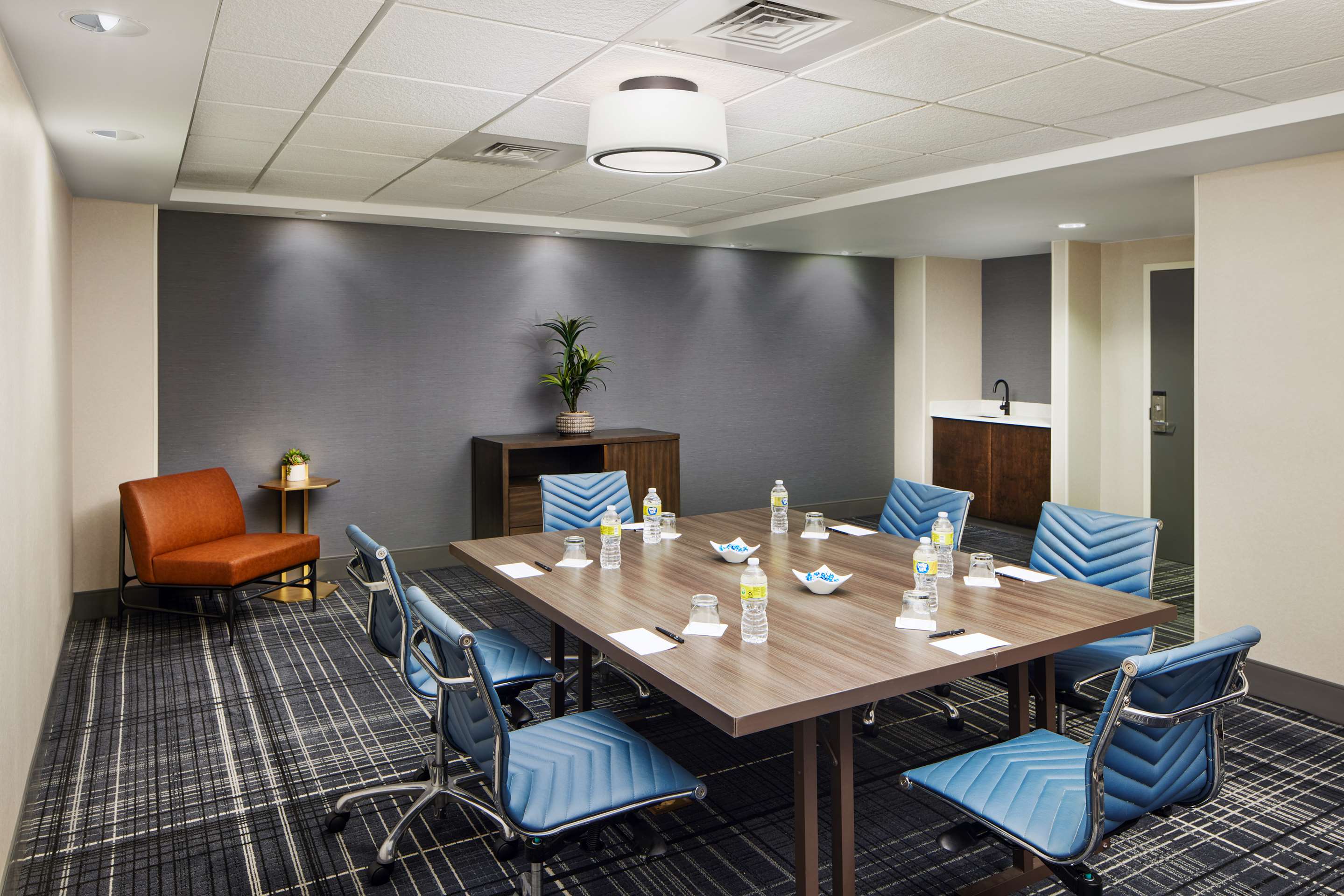 Meeting Room | Hilton Charlotte Airport