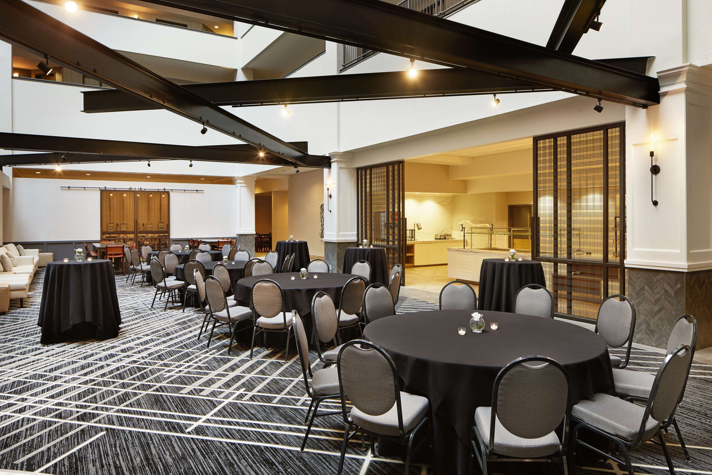 Meeting Room | Hilton Charlotte Airport
