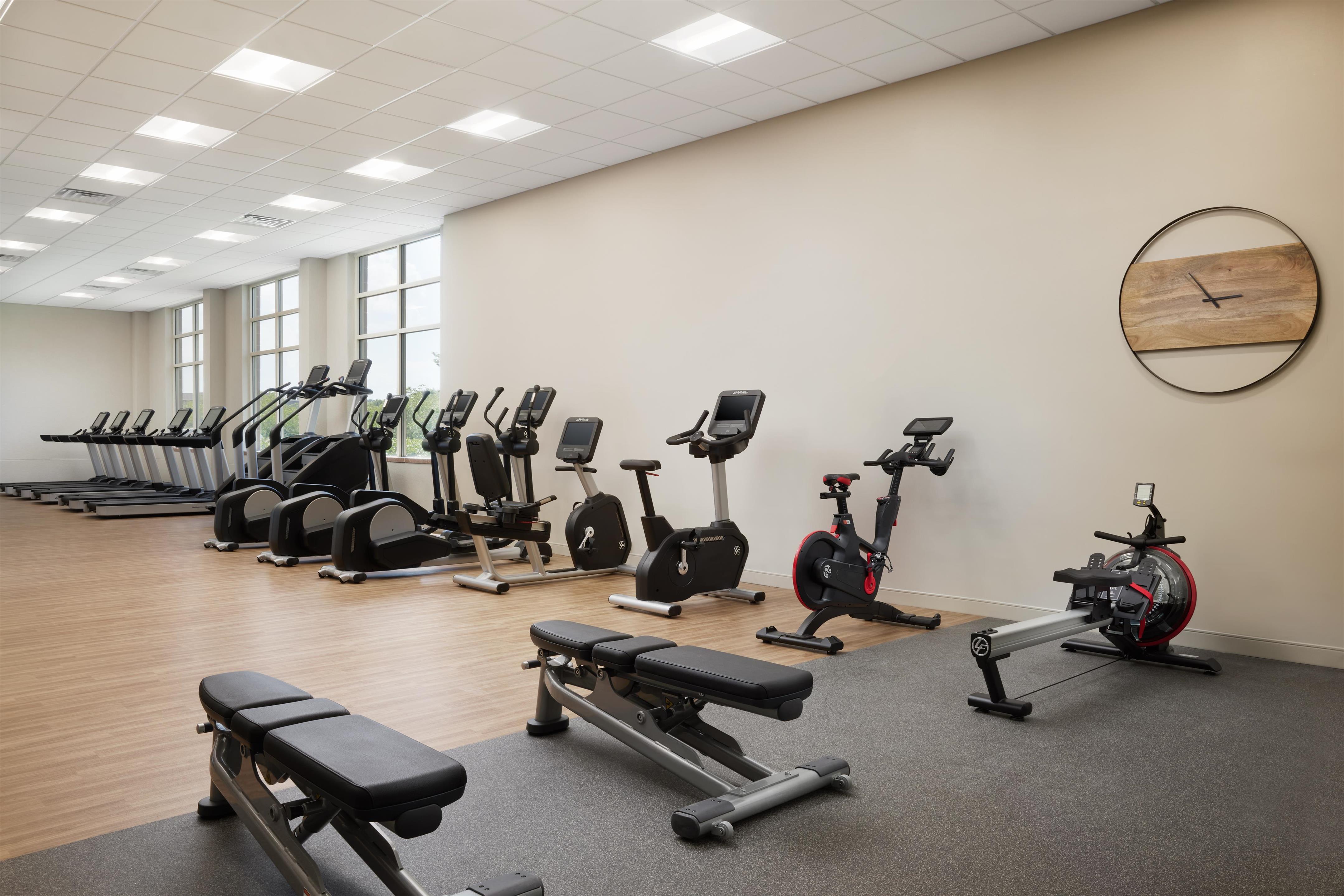 Health club fitness center gym | Hilton Charlotte Airport