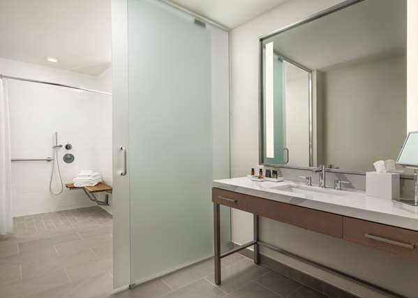  - Canopy by Hilton Hotel Frisco