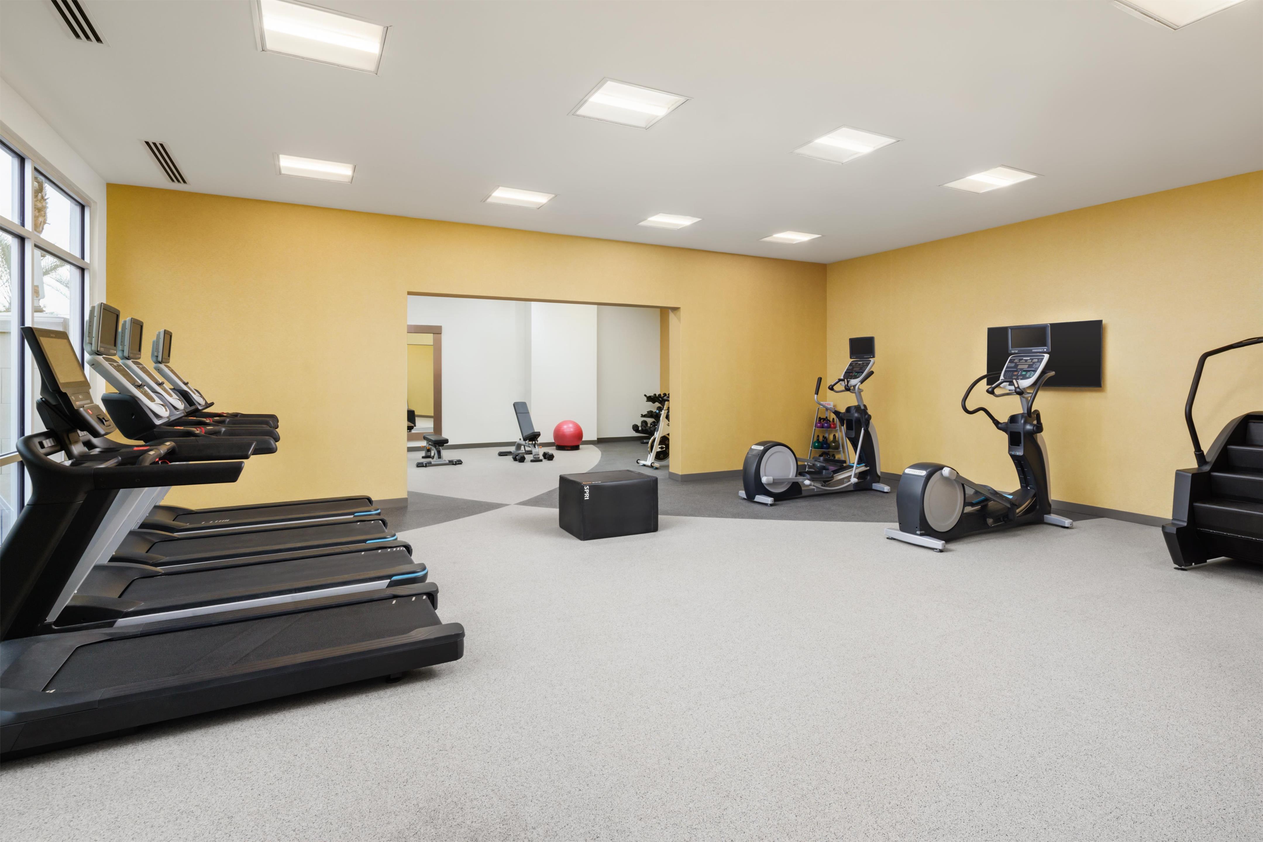Health club fitness center gym | Hilton Garden Inn Chandler Downtown