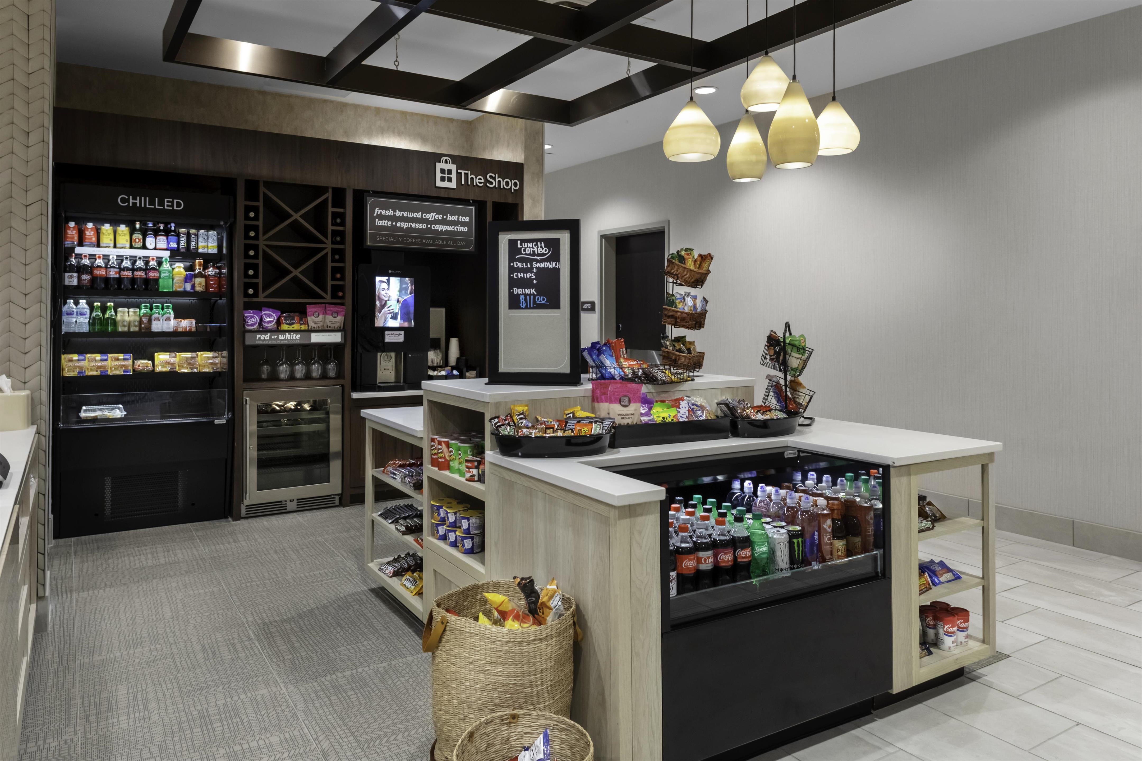 Restaurant | Hilton Garden Inn Chandler Downtown
