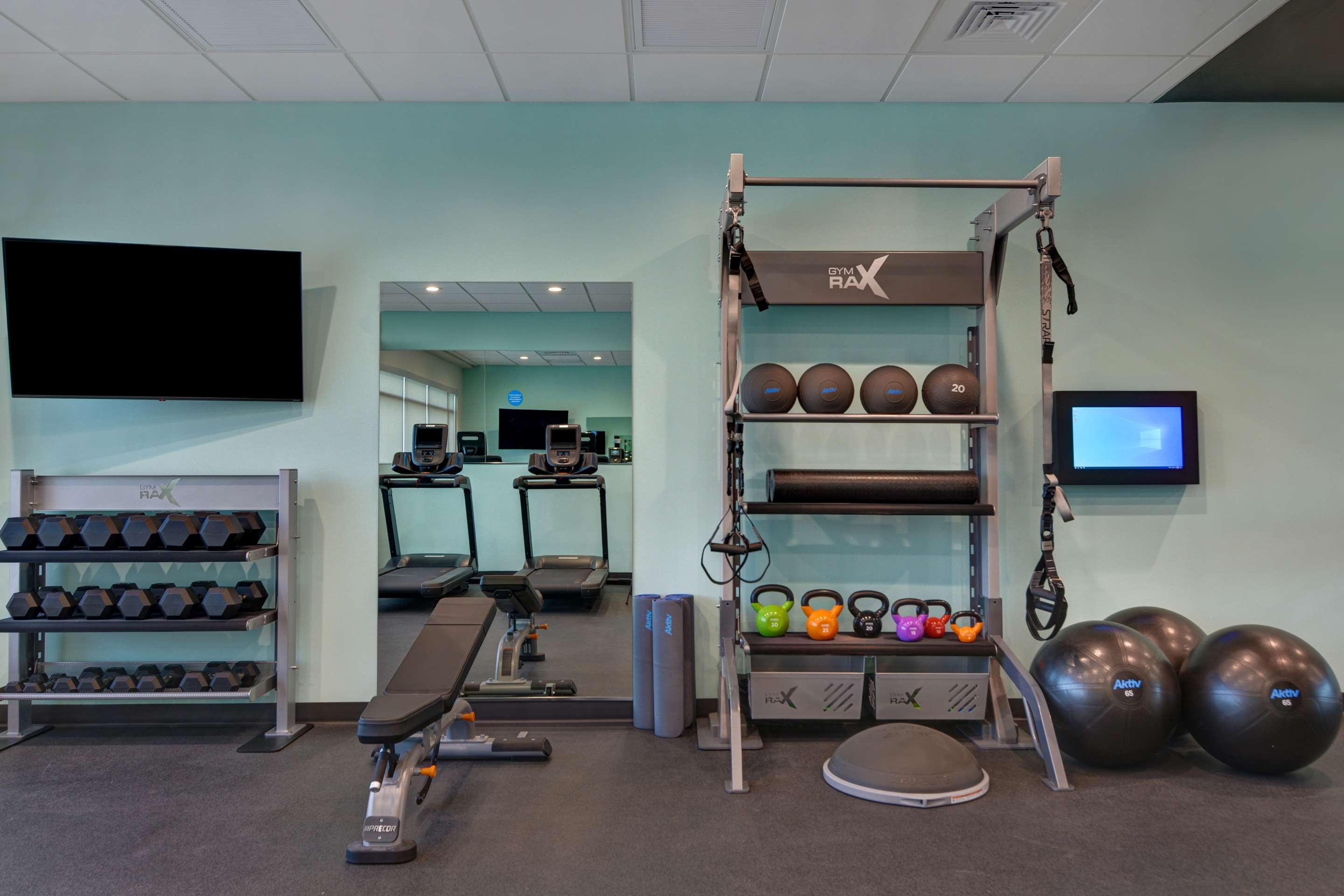 Health club fitness center gym | Tru By Hilton St. Petersburg Downtown Central Ave, FL