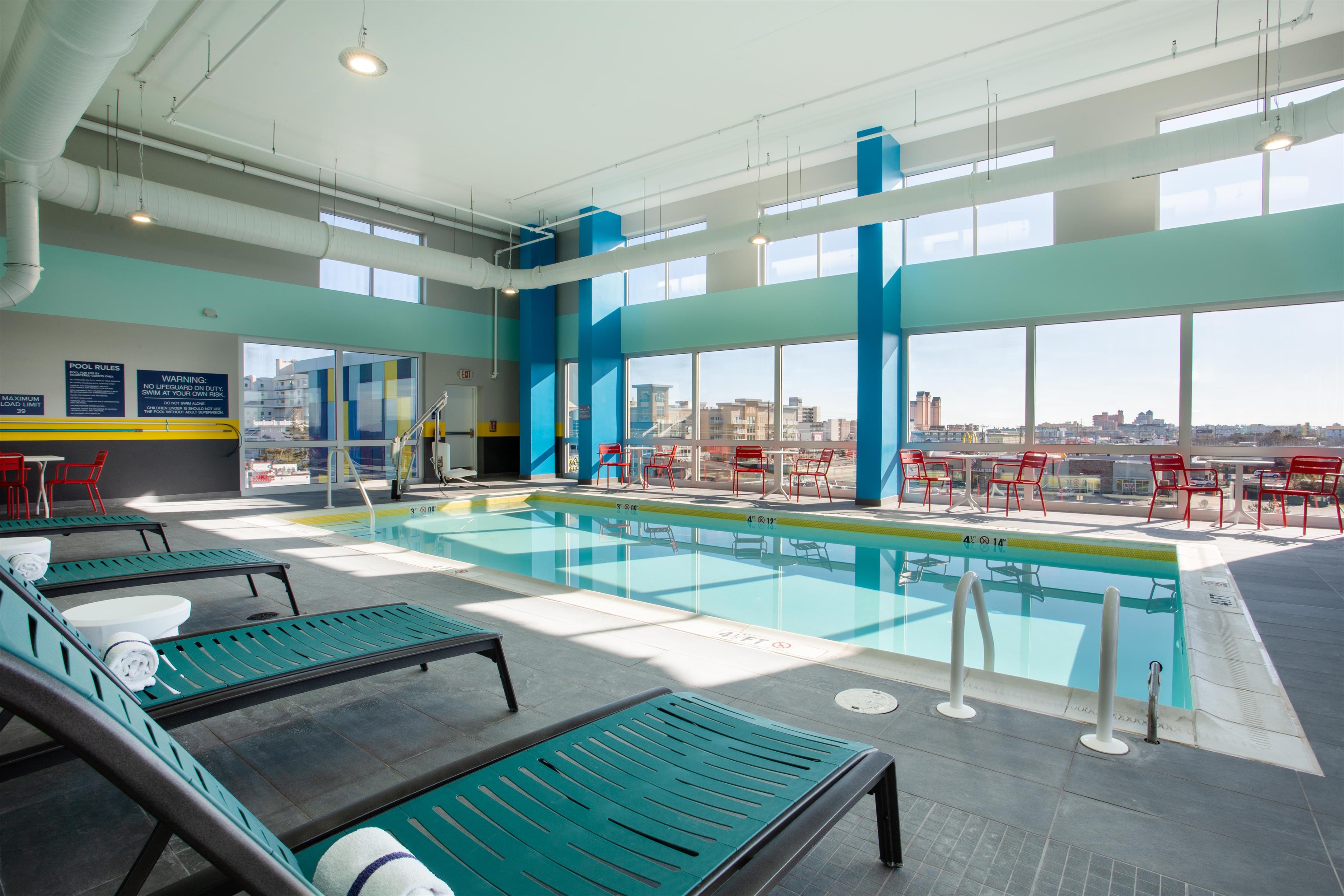 Pool | Tru by Hilton Ocean City Bayside