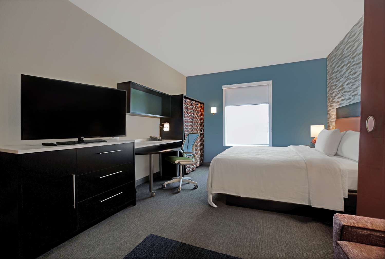 Home2 Suites by Hilton Pivot Point Yuma, AZ See Discounts