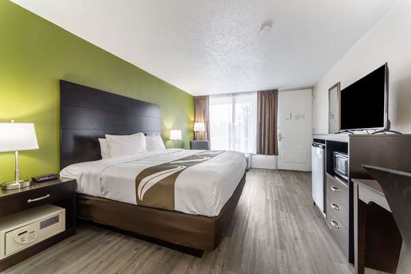  - Quality Inn & Suites Vandalia - I-70, Exit 63