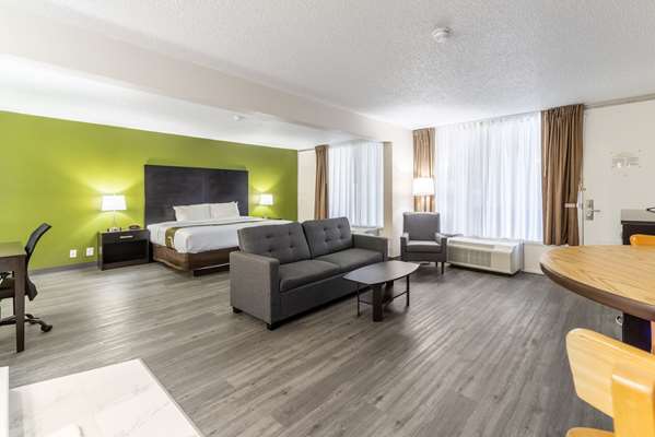 Suite - Quality Inn & Suites Vandalia - I-70, Exit 63