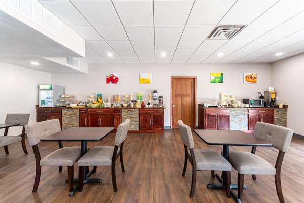 Amenities - Quality Inn & Suites Vandalia - I-70, Exit 63