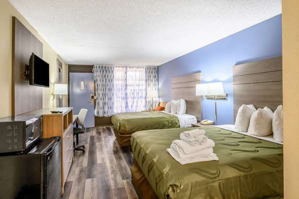  - Quality Inn East New Orleans - I-10, Exit 244