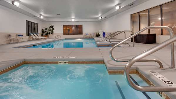 Pool - SureStay Plus by Best Western Cheyenne - I-25, Exit 9