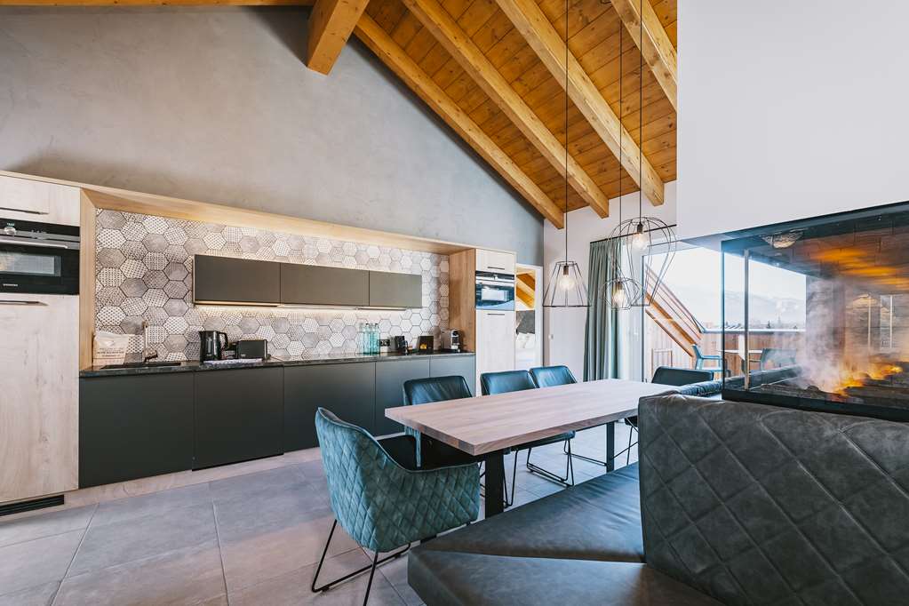 Elements Resort Zell am See, BW Signature Collection-guestroom-Guest Room,Guest Room Amenity,Kitchen/Kitchenette,On-Site.jpg