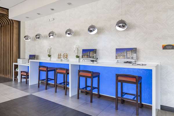 Conference Area - GLo Best Western Savannah - I-95, Exit 94