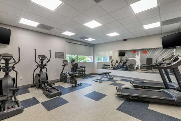 Fitness/ Exercise Room - GLo Best Western Savannah - I-95, Exit 94