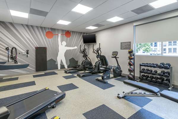 Fitness/ Exercise Room - GLo Best Western Savannah - I-95, Exit 94