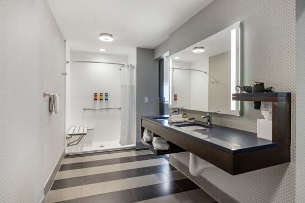  - GLo Best Western Savannah - I-95, Exit 94