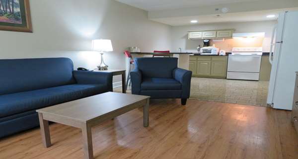  - SureStay Plus Hotel by Best Western Cumberland