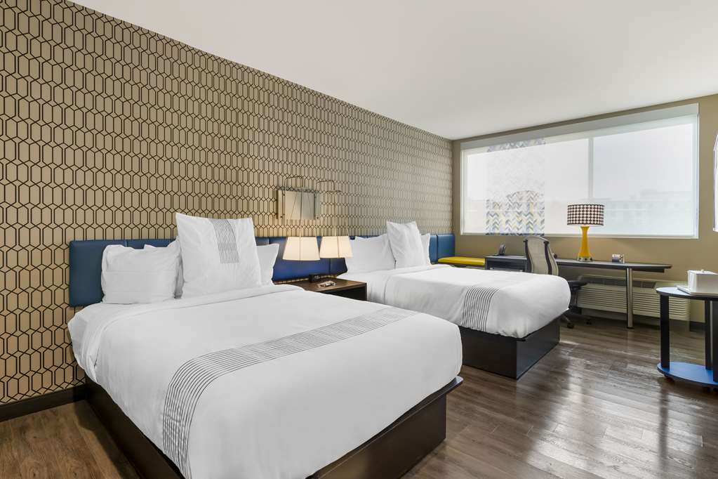 Glō Best Western Pooler - Savannah Airport Hotel - Tap to explore photos