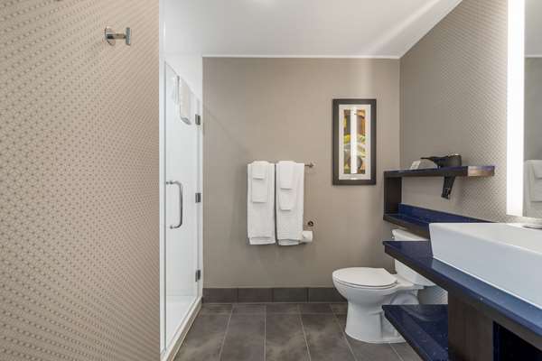  - GLo Best Western Pooler Hotel