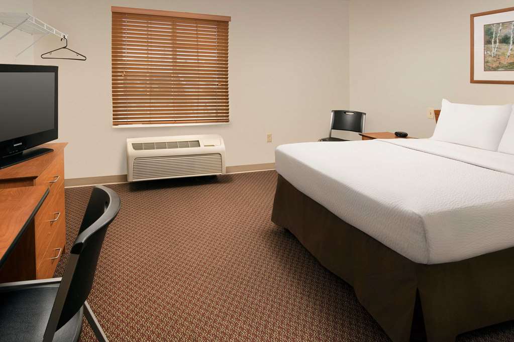 WOODSPRING SUITES JOHNSON CITY-guestroom-Guest Room,On-Site.jpg
