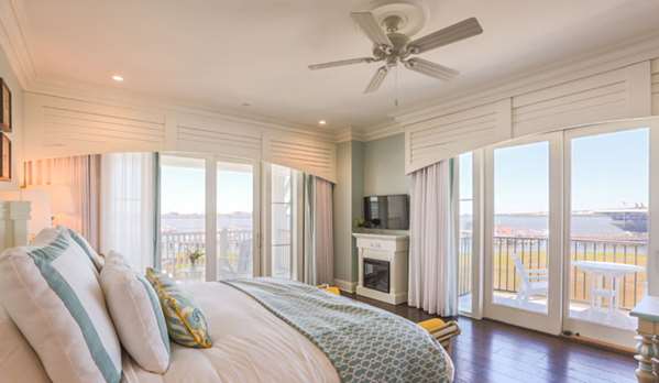 Beach - Beach Club at Charleston Harbor Resort & Marina Mt Pleasant