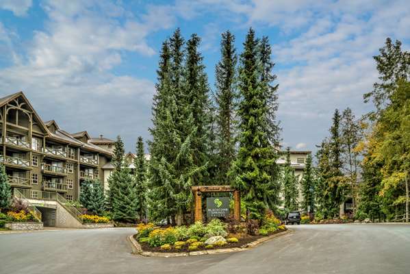 Exterior view - Blackcomb Springs Suites Whistler