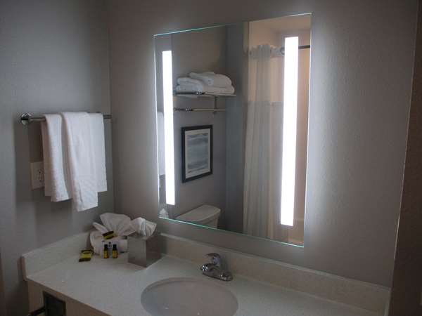  - Best Western Plus Hotel Chandler