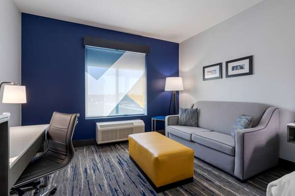  - Best Western Plus Choctaw Inn & Suites