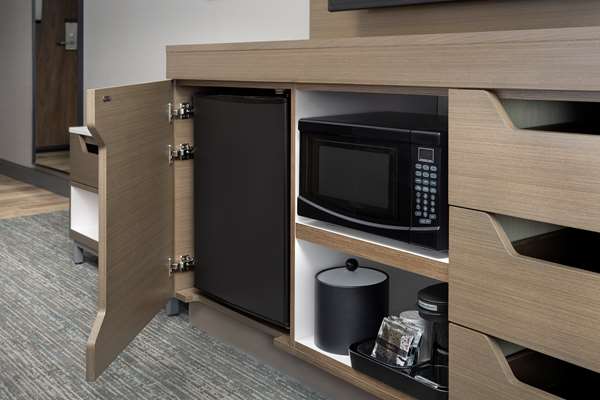  - Hampton Inn Airport Chelsea