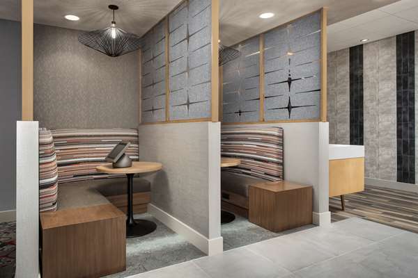 Conference Area - Hampton Inn Airport Chelsea