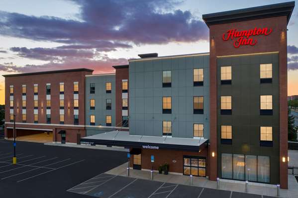 Exterior view - Hampton Inn Airport Chelsea