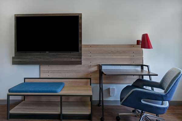  - Tru by Hilton Mooresville - I-77, Exit 31