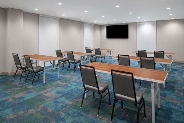  - Home2 Suites by Hilton Des Moines