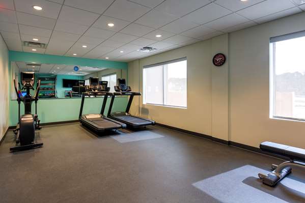 Fitness/ Exercise Room - Tru by Hilton Hotel Christiansburg