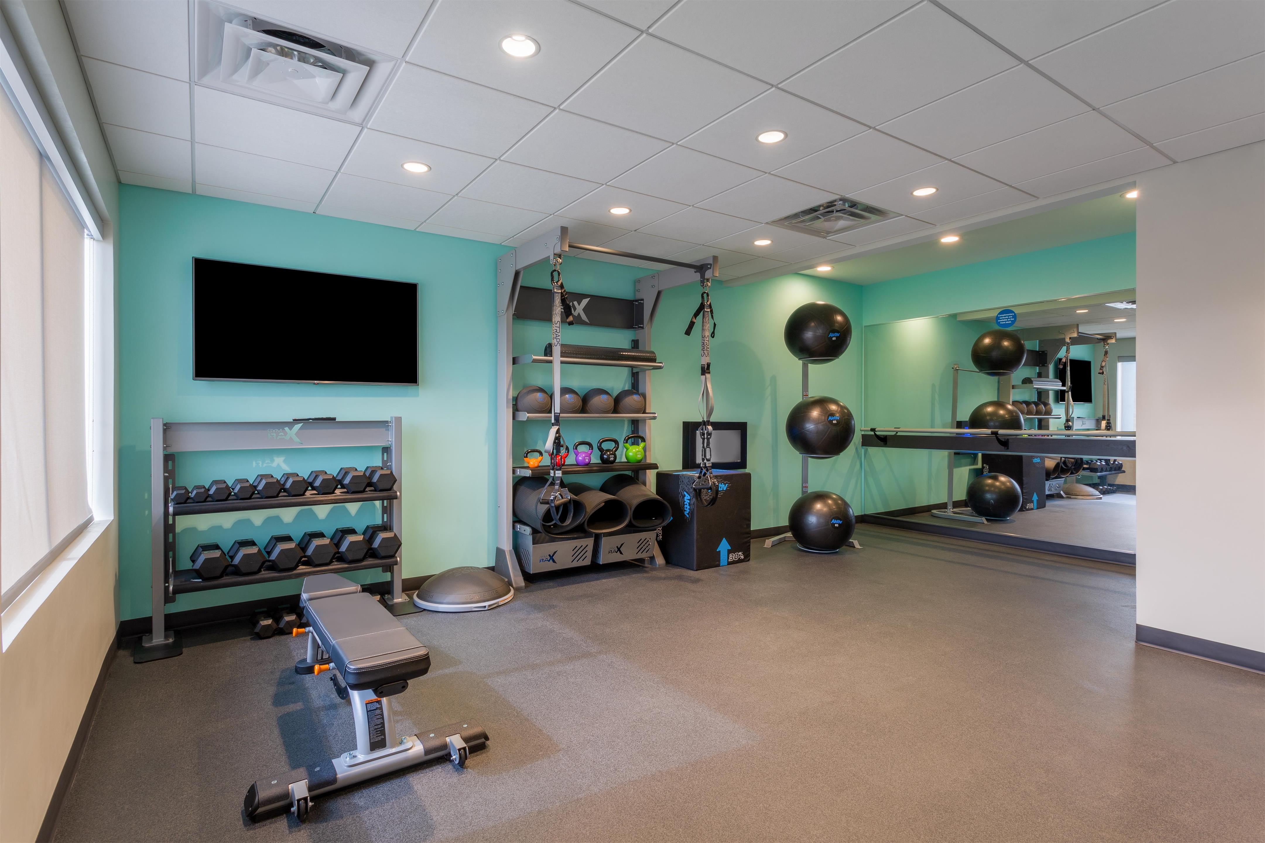 Health club fitness center gym | Tru by Hilton Radford, VA