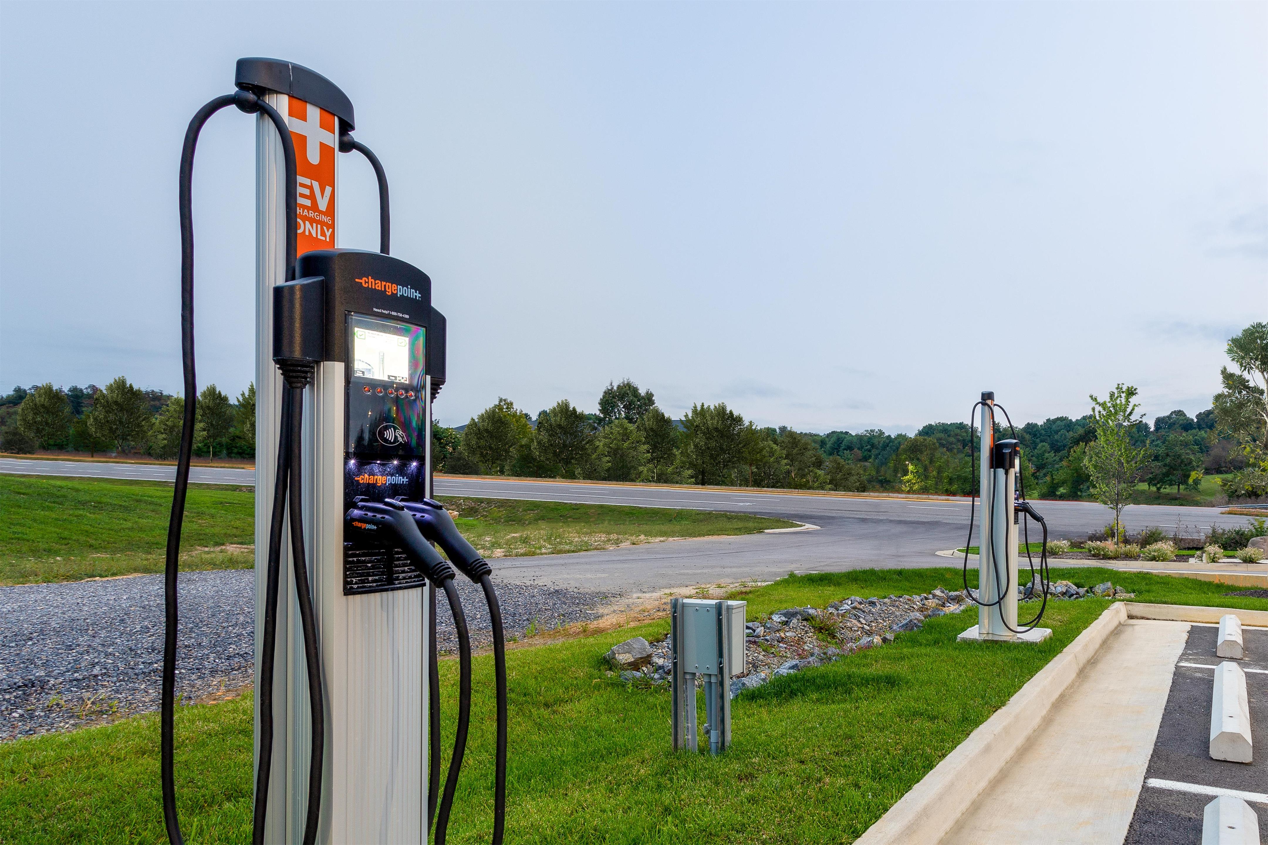 Exterior | Tru by Hilton Radford, VA