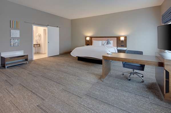  - Hampton Inn West Santa Cruz