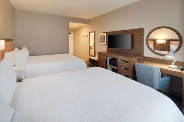  - Hampton Inn West Santa Cruz