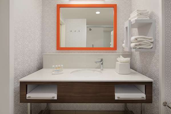  - Hampton Inn West Santa Cruz