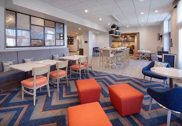 Amenities - Hampton Inn West Santa Cruz