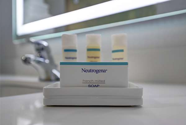  - Hampton Inn & Suites Belleville