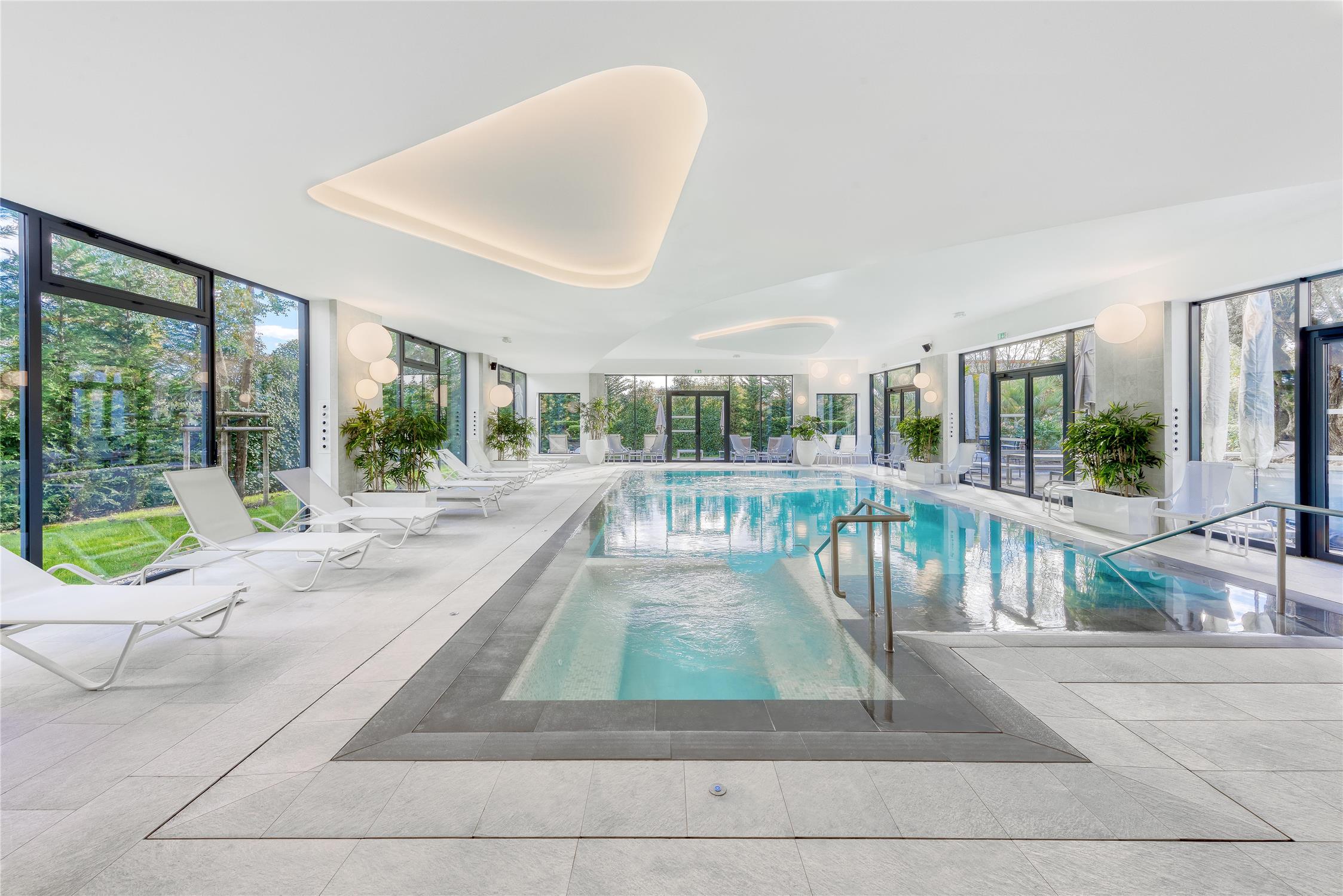 GOLDEN TULIP LYON OUEST TECHLID - Hotel & Spa - GoldenTulipKyriad