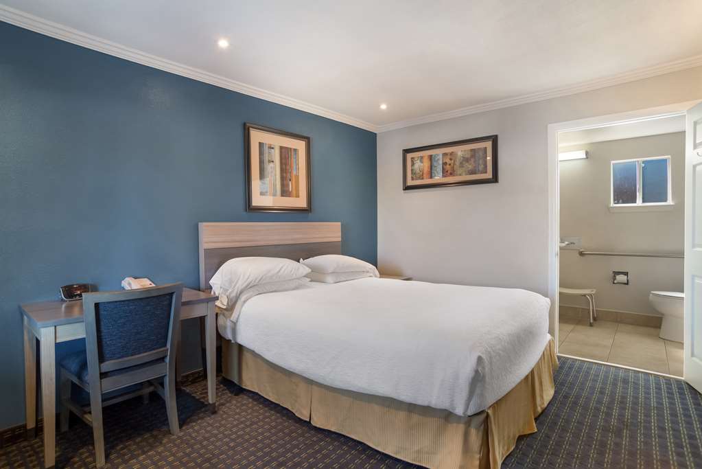 SureStay by Best Western San Rafael-guestroom-Guest Room,On-Site.jpg