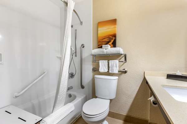  - Comfort Inn Old Town San Diego - I-5, Exit 19