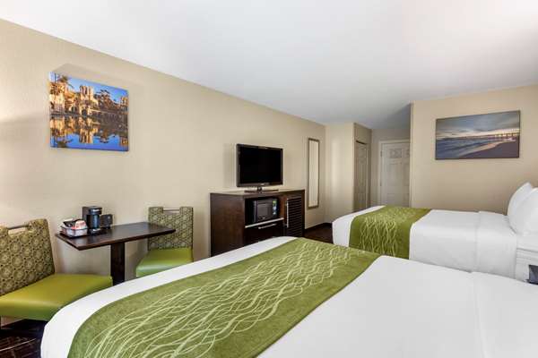  - Comfort Inn Old Town San Diego - I-5, Exit 19